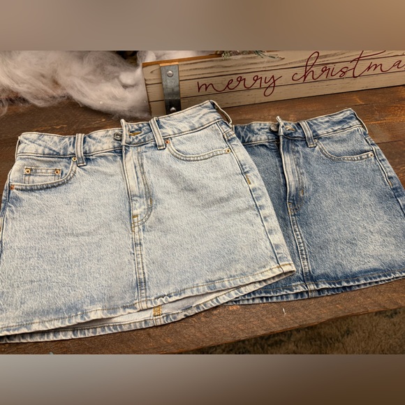 Lot of 2 Pac Sun Blue Jean Mini skirts size 23. Soo cute! - Picture 2 of 9